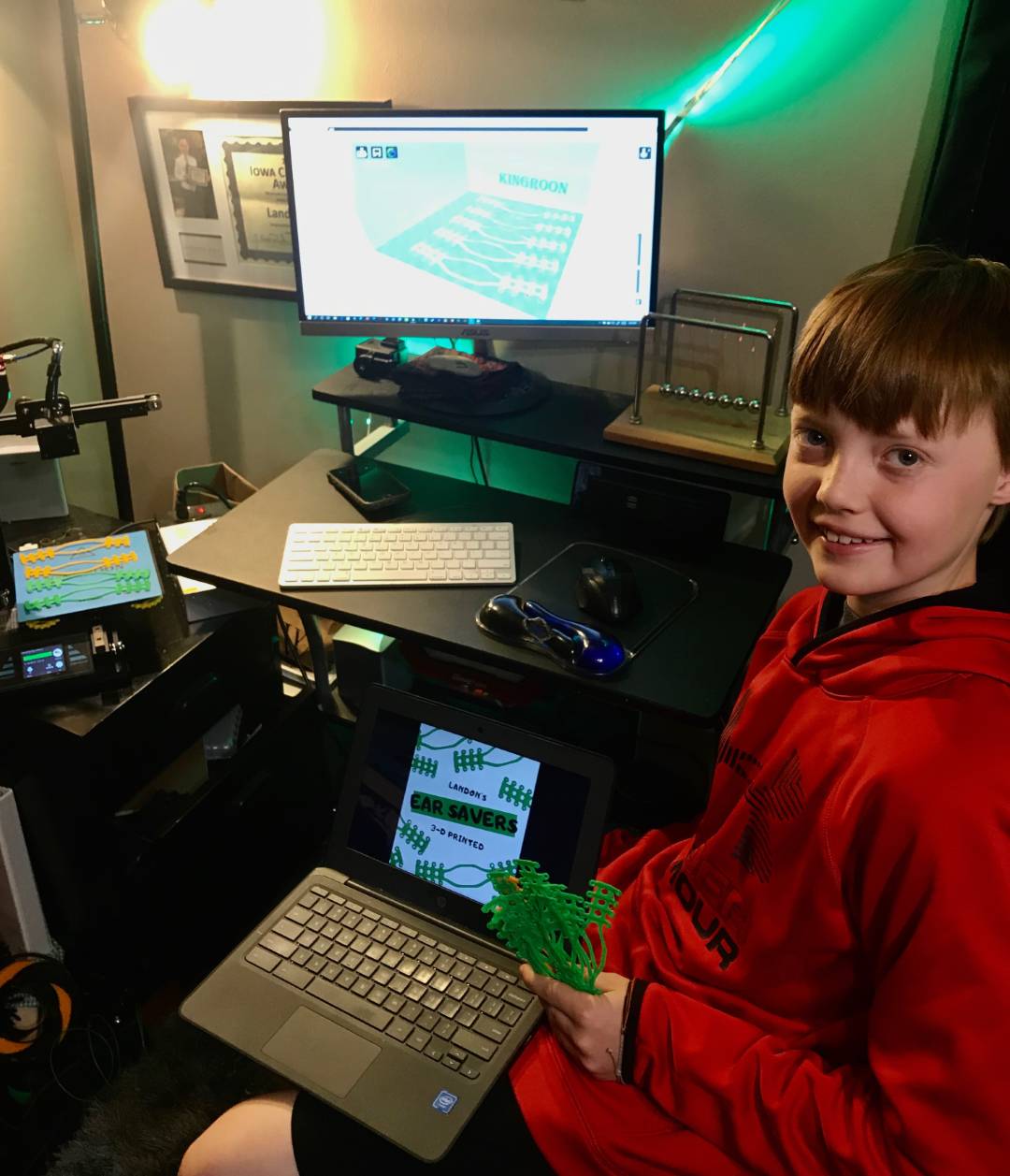 Des Moines Boy Uses 3D Printer To Make & Donate "Ear Savers" To